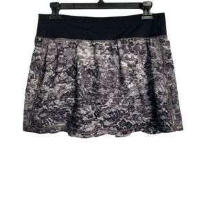 Lululemon Womens Size 6 Pace Rival Skirt Skort Black White Masked Lace Starlight